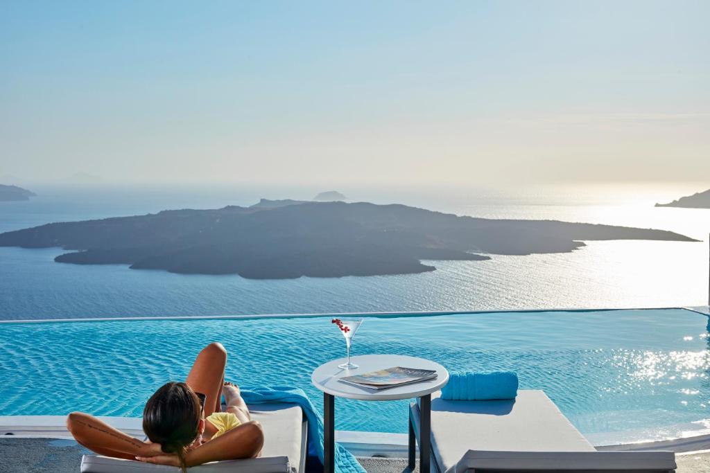 boutique hotels in Fira