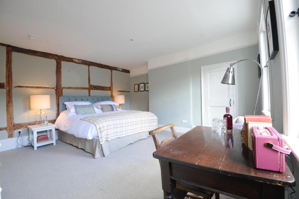 boutique hotels in Kingsclere