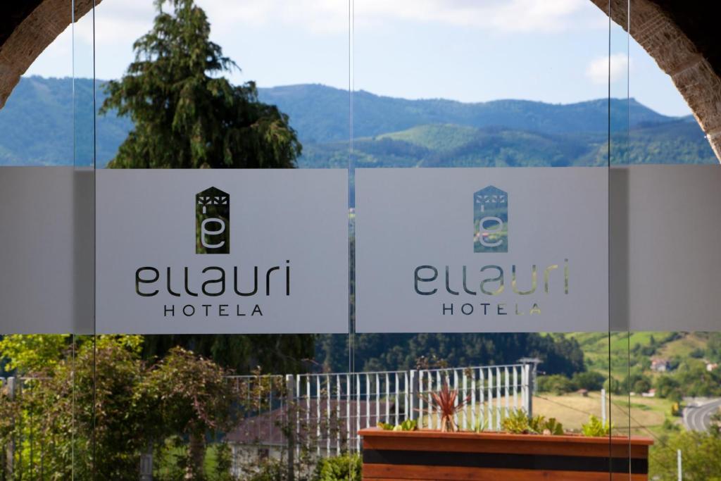 boutique hotels in Zeanuri