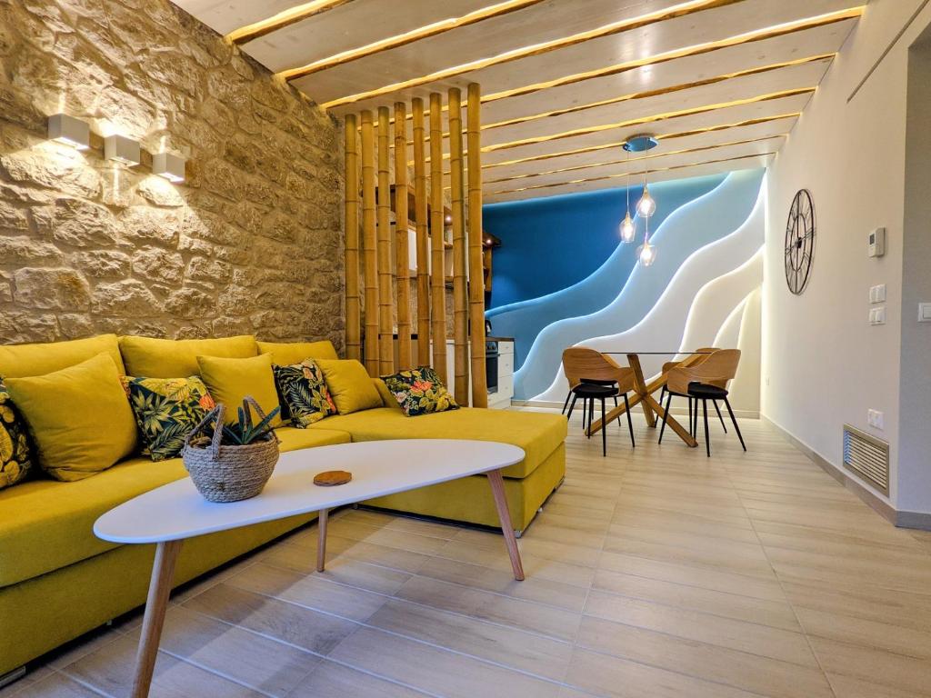 boutique hotels in Pyrgos