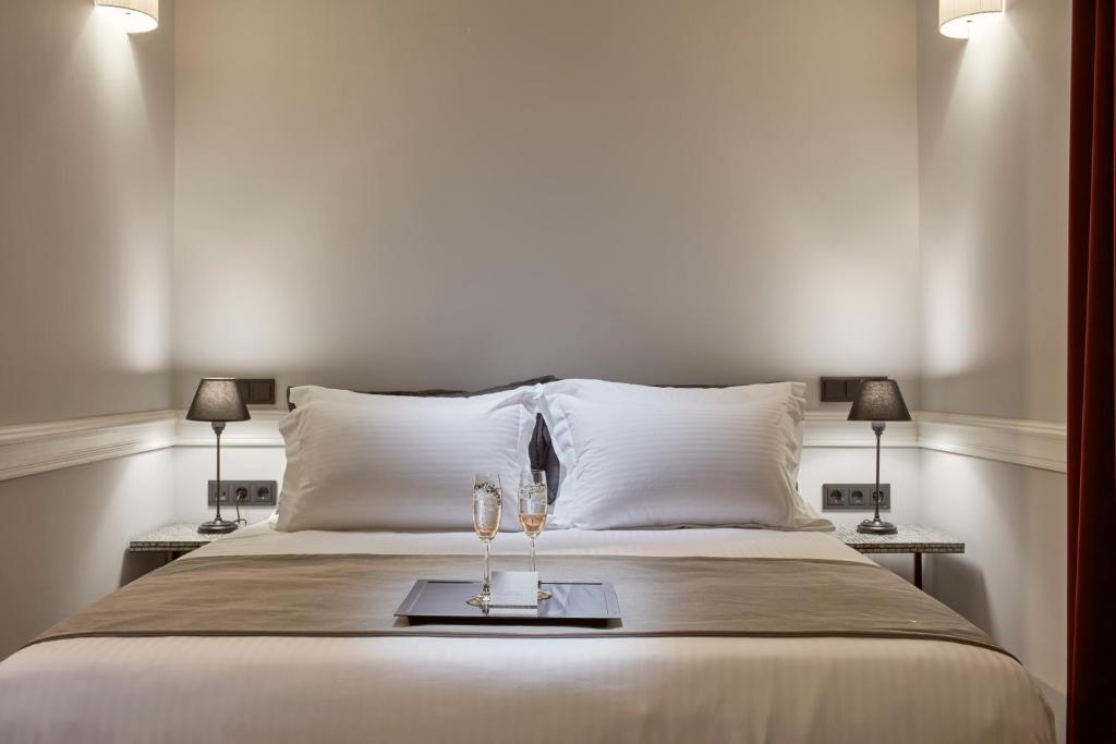 boutique hotels in Piraeus