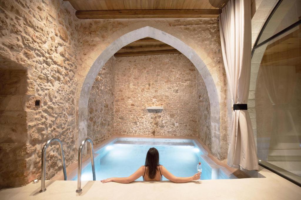 boutique hotels in Daratsos