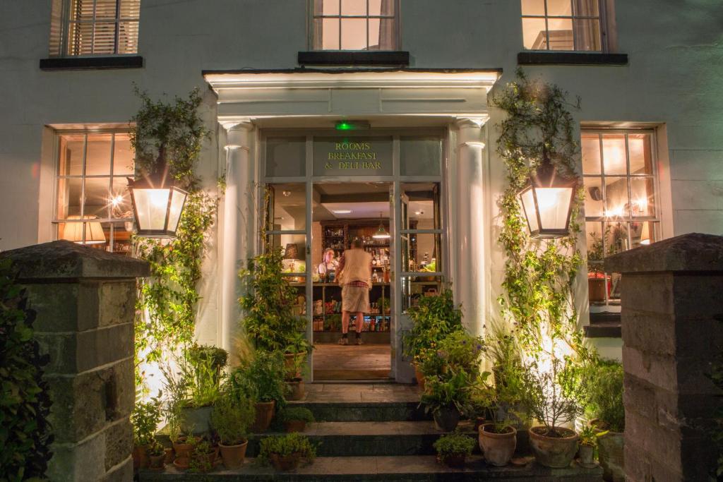 boutique hotels in Lymington