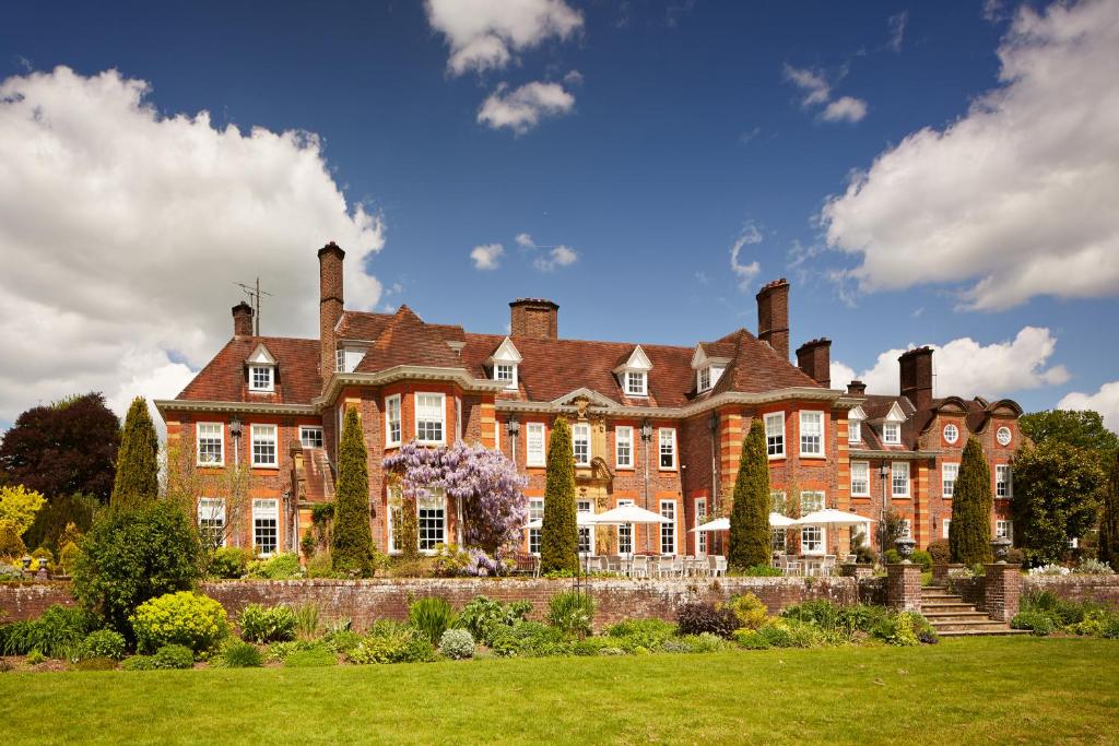 boutique hotels in Farnborough