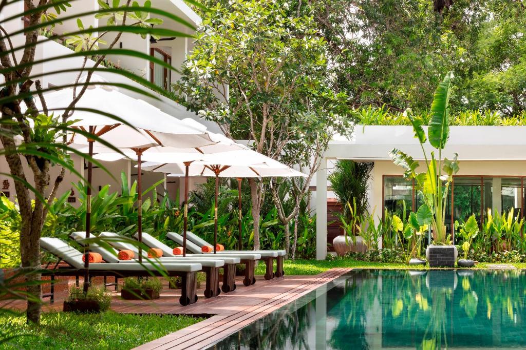 boutique hotels in #Tour - Singapore + Angkor + Koh Russey