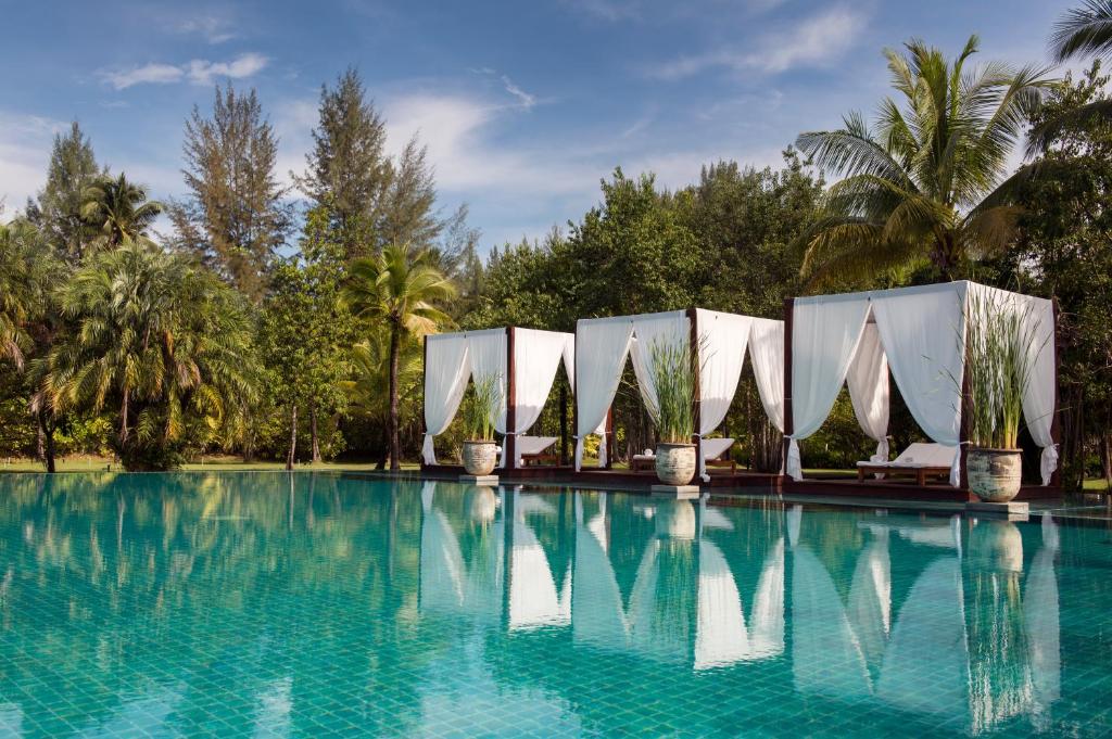 boutique hotels in Phang Nga Province