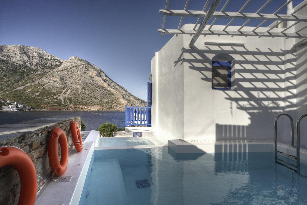 boutique hotels in Platís Yialós Sifnos