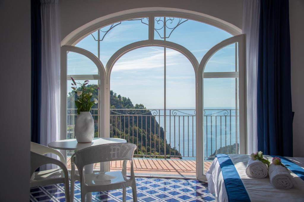 boutique hotels in Positano