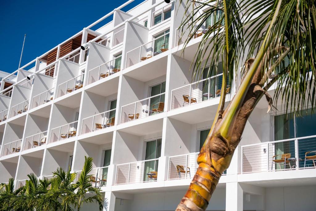 boutique hotels in St. Pete Beach