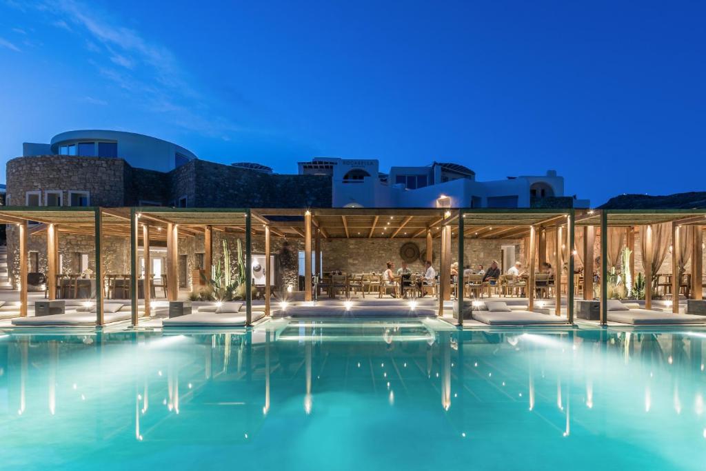 boutique hotels in Arnados