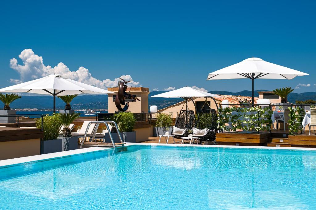 boutique hotels in Saint Tropez Bay