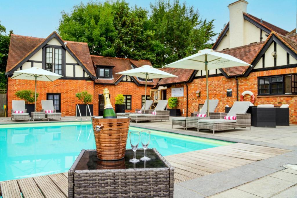 boutique hotels in Farnborough