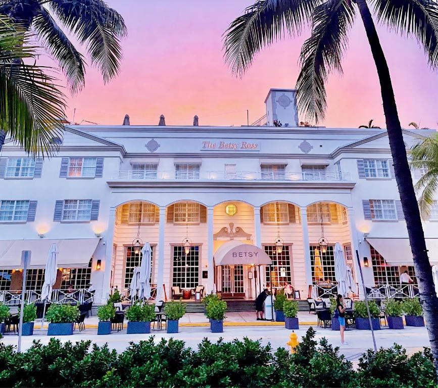 boutique hotels in Miami Beach