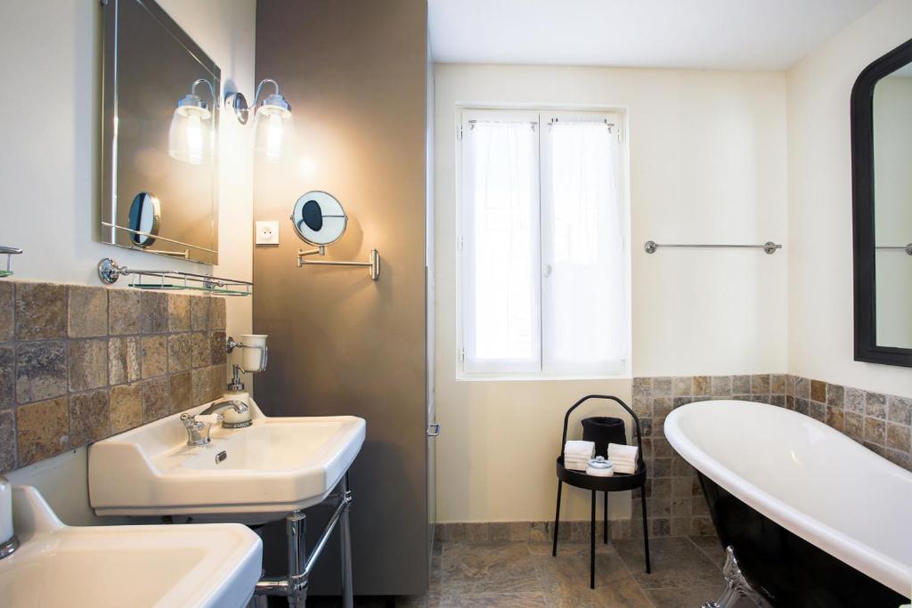 boutique hotels in Gordes