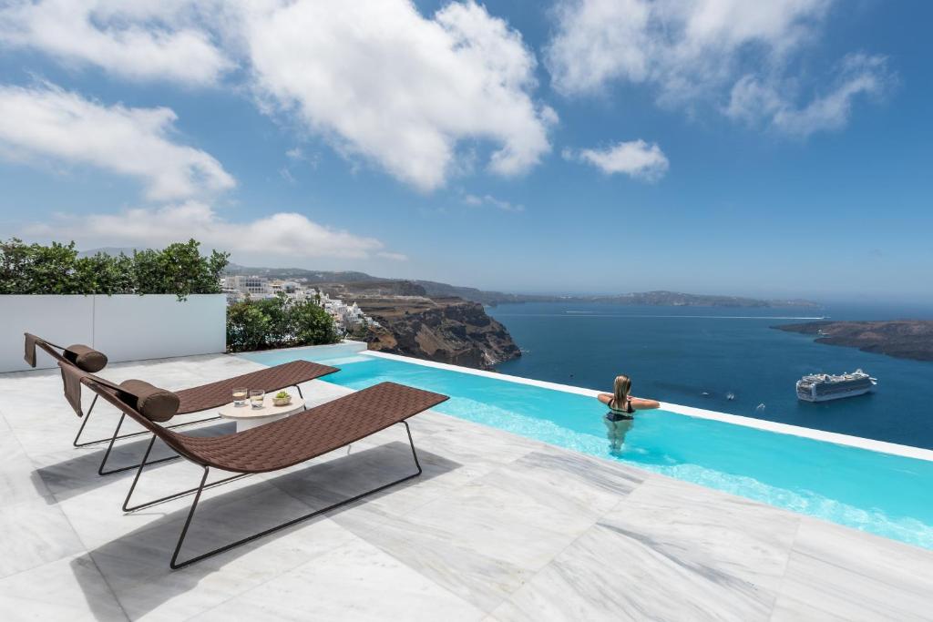 boutique hotels in Fira