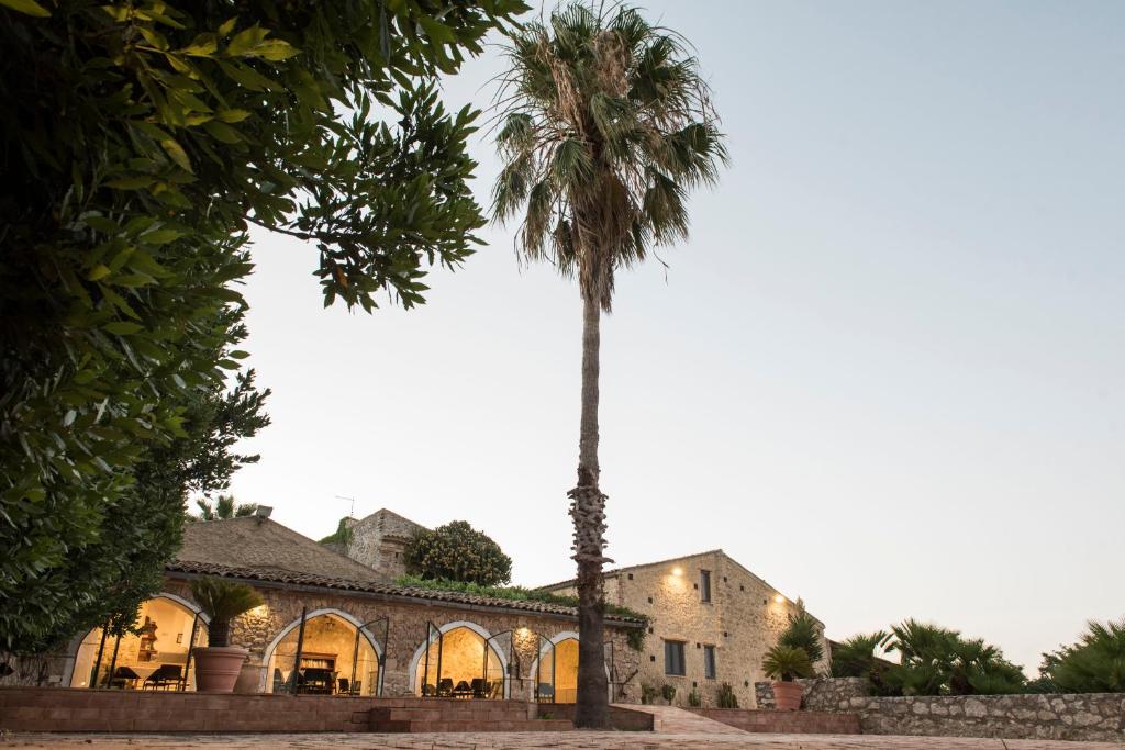 boutique hotels in Palma Di Montechiaro