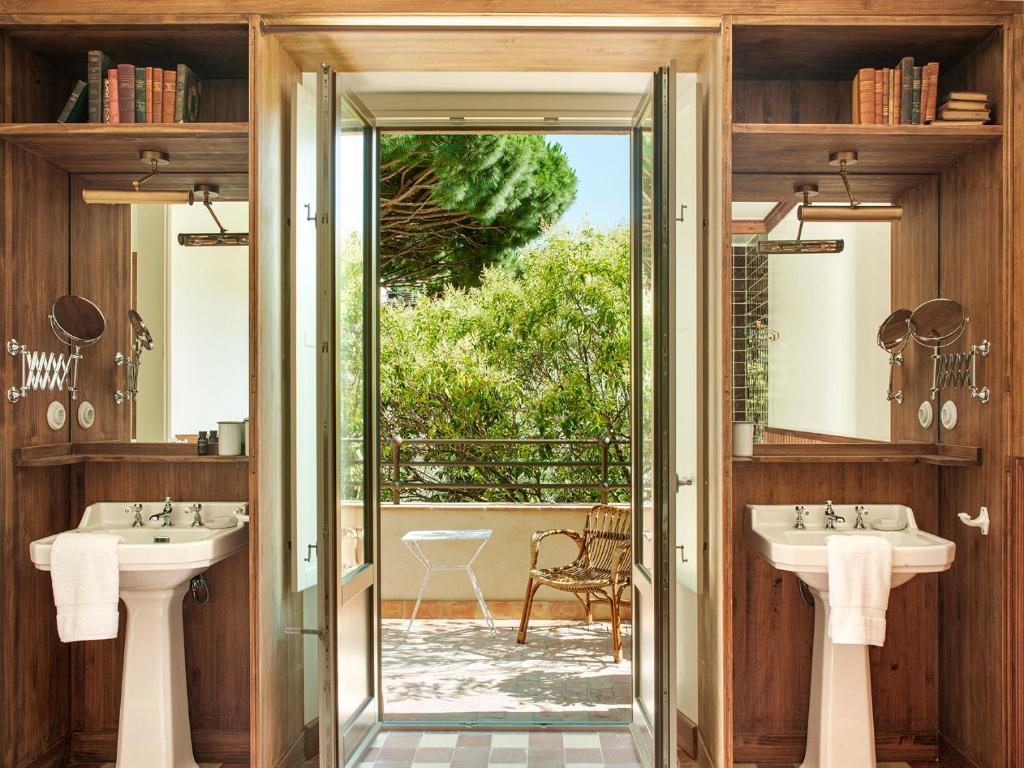 boutique hotels in La Bisbal D'Empordà