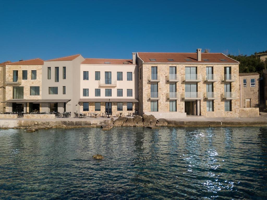 boutique hotels in Daratsos