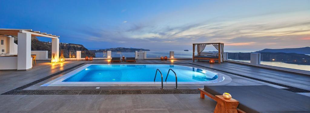 boutique hotels in Fira