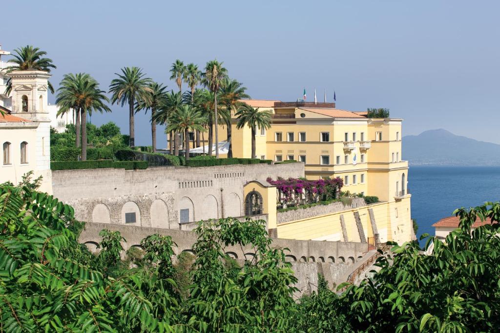 boutique hotels in Positano