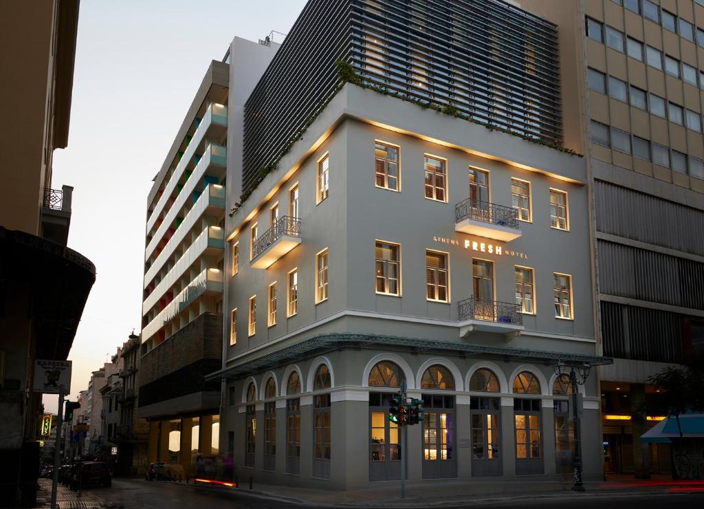 boutique hotels in Piraeus