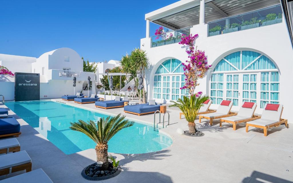 boutique hotels in Fira